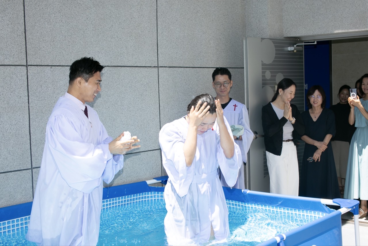 경북도청늘사랑교회-전체 사진-71093940170.jpg