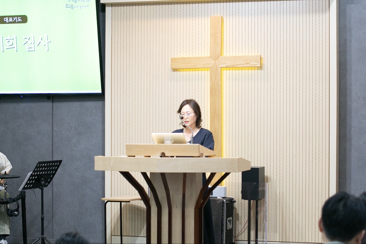 경북도청늘사랑교회-전체 사진-71093612043.jpg